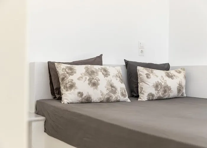 Glyfada Veranda With Sea View