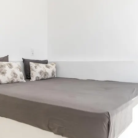 Glyfada Veranda With Sea View דירה